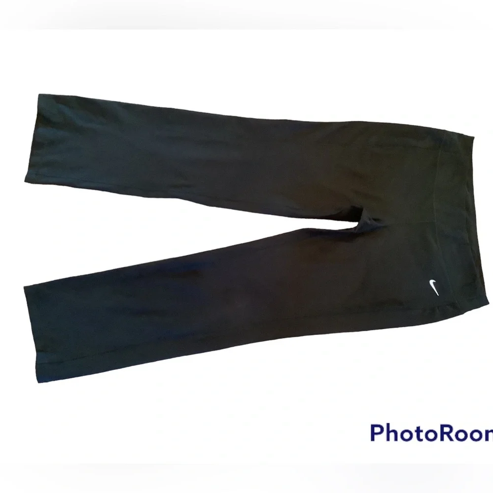 Nike Dri-Fit black pants. Sz. M